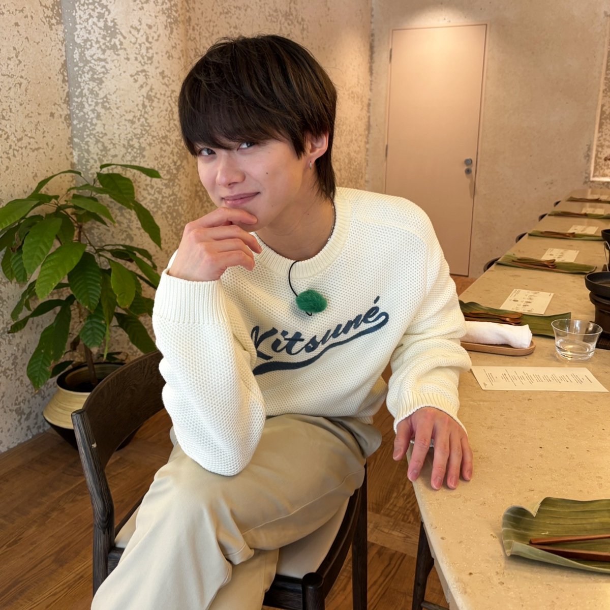 cx_mezamashi's tweet photo. あす11日(金)の「#なにわ男子のどっち派⁉️」
話題のトレンドスイーツ食べるなら…
🟥コース仕立てでスイーツを提供する「あれこれコース派」🍨
🟦インパクト抜群な見た目が人気「ユニーク一品派」🎂
#大橋和也 くんが食べまくり!😋
#なにわ男子
#めざましテレビ https://t.co/vYjrpRBX9S