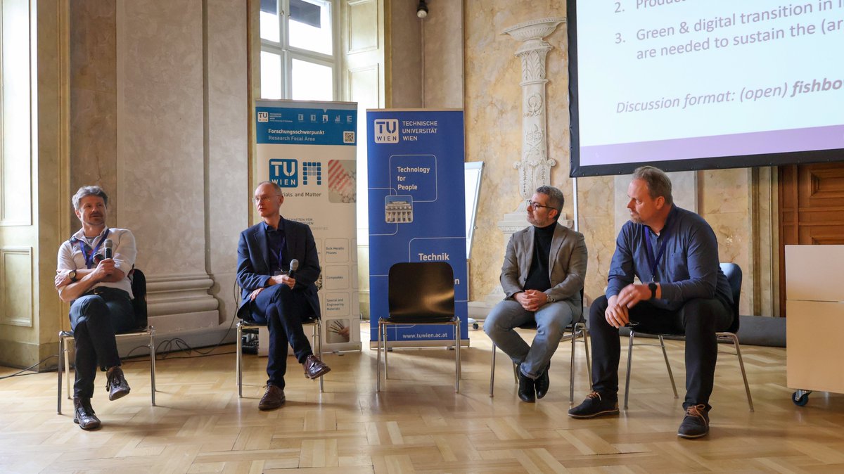 An engaging fishbowl discussion! 🔄 Experts explored product development, breaking silos across value chains, and the essential secondary services that sustain emerging ecosystems.