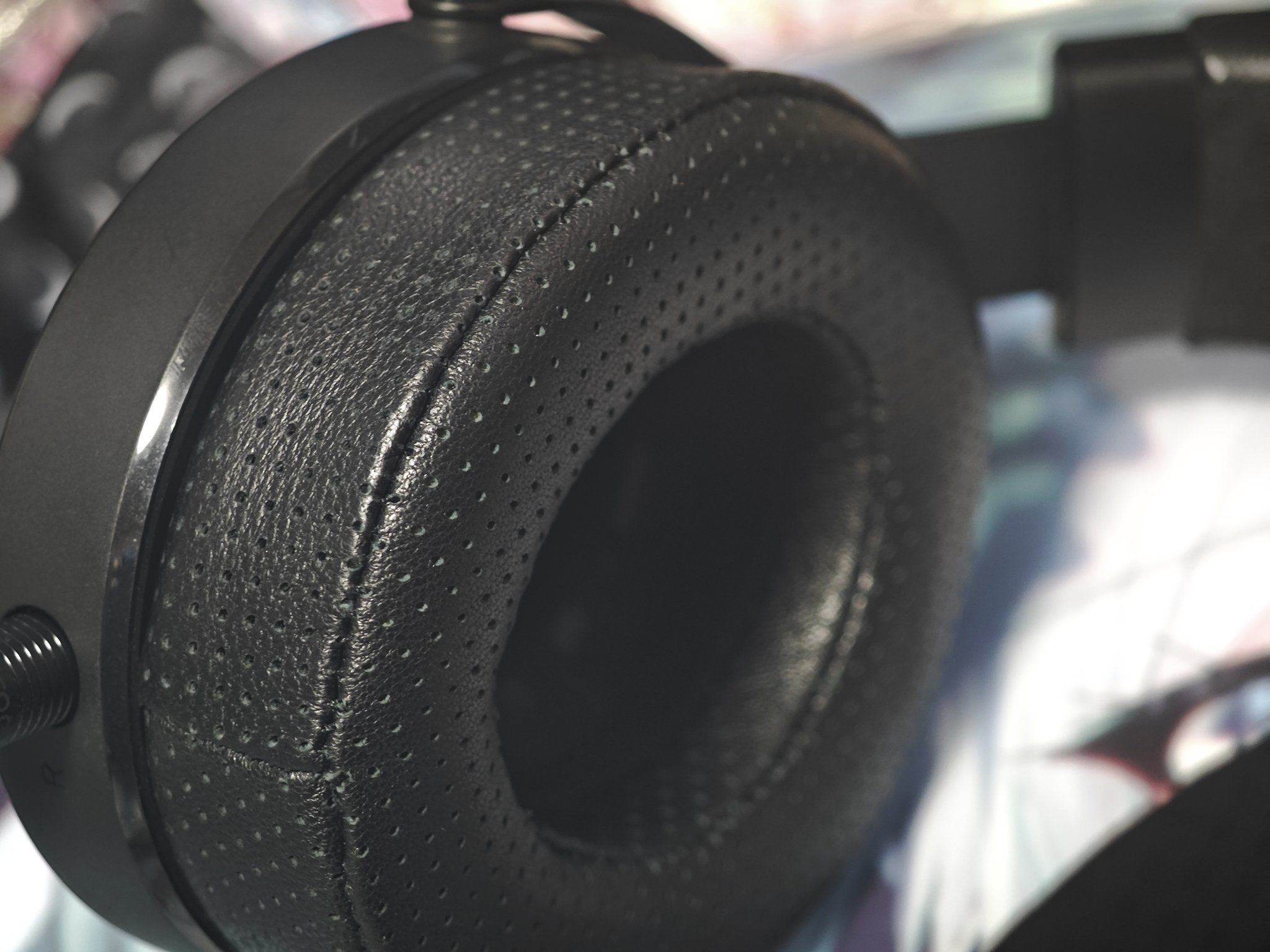 おフランスとU☆S☆Aがタッグを組んだヘッドホン Massdrop x Focal