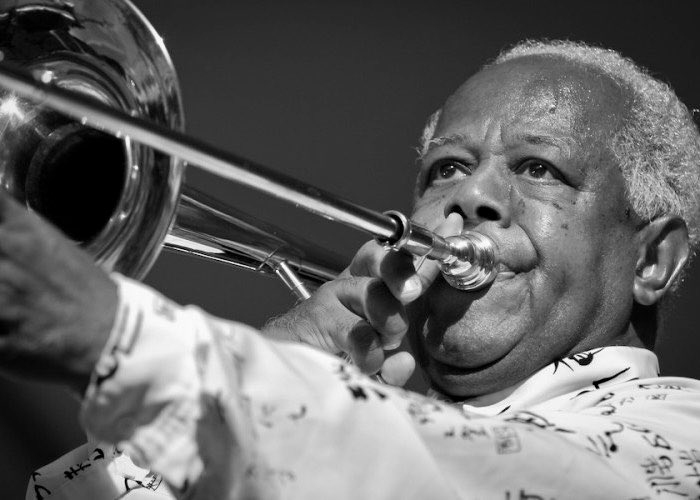 soyuerf's tweet photo. Cazca hosts the composer, arranger and trombone master of hard bop and post bop era Slide Hampton this week #slidehampton #cazca Free Language of the Music, every thursday 21:00, friday 14:00 GMT+2 waiting for you...Firuz Soyuer @Joyjazzradio #jazzrules https://t.co/AvgNhlf6xE https://t.co/GRfmoL9nMe