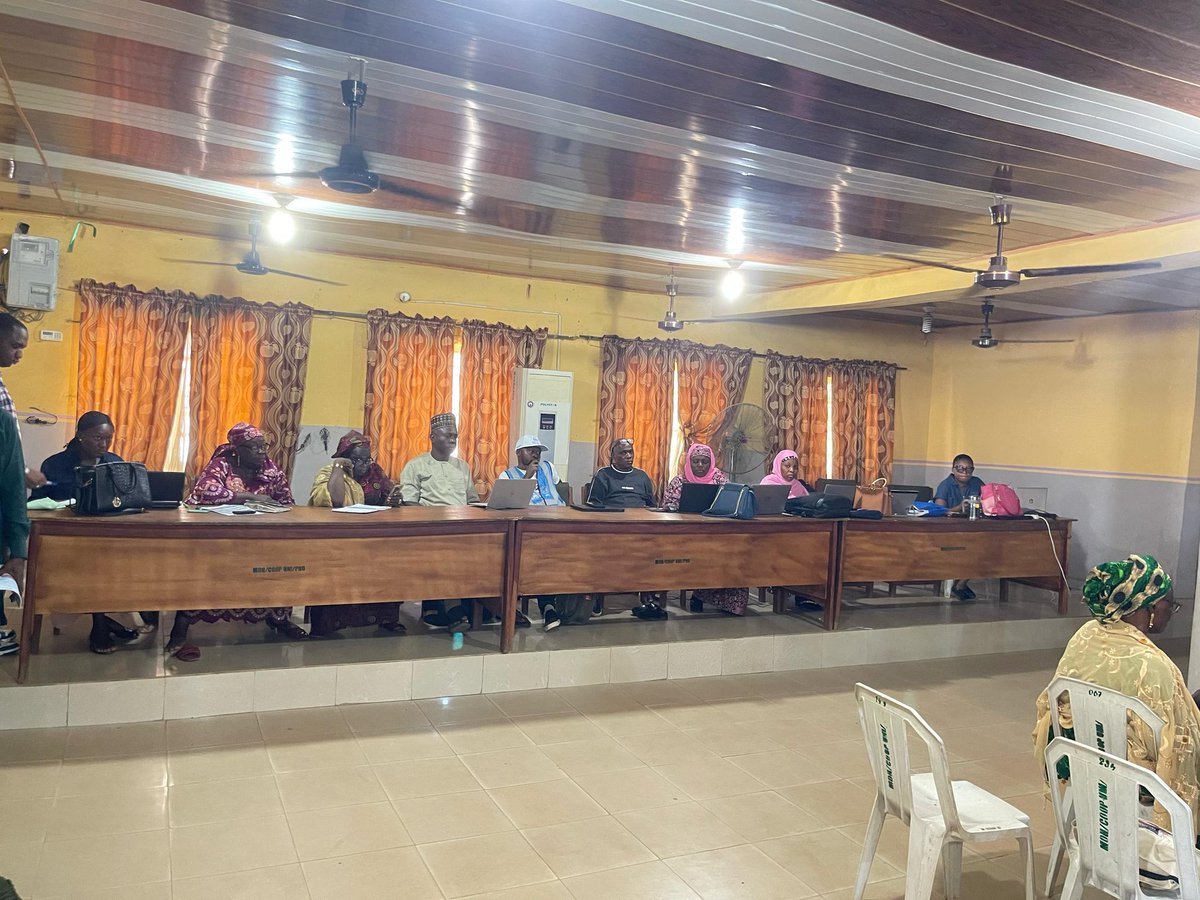 Ehainigeriaorg's tweet photo. HAPPENING NOW!
Key stakeholders are gathered for a state program review meeting on the impact of EHAI's GHIG8 project in Kwara State.
The meeting is designed to align project goals with the State's healthcare priorities and assess the progress of the project so far.

#EHAI
#Kwara https://t.co/0P5AusgEou