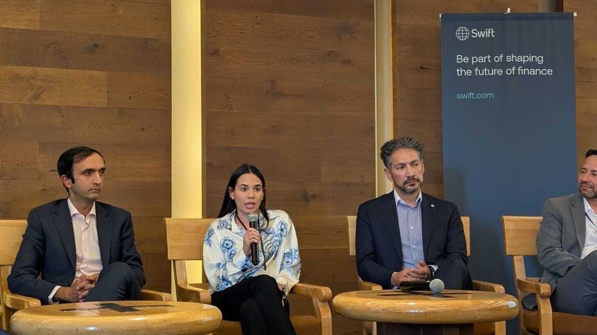 IntellectEU's tweet photo. Last week’s SwiftDay Mexico brought together the local banking community for a day of collaboration and insight. #IntellectEU was proud to be part of the conversation, with our very own Gabriela Orellana joining the panel discussion on ‘Embracing Partnerships’.
#SwiftDayMexico https://t.co/18Dexi9WZA