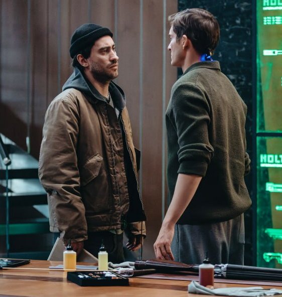 НУ ЧЕ ТЫ БЛЯ 
А ТЫ ЧЕ БЛЯ 
Я БЛЯ
ТЫ БЛЯ