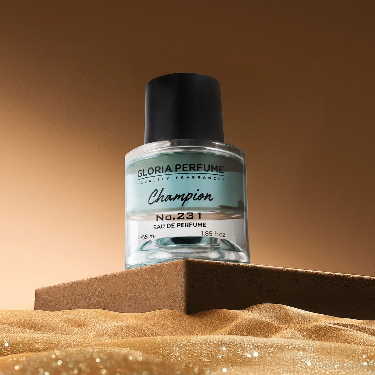 Zaferin kokusu!  Güçlü, odunsu ve sportif bir parfümle her adımda kendinizi zirvede hissedin.