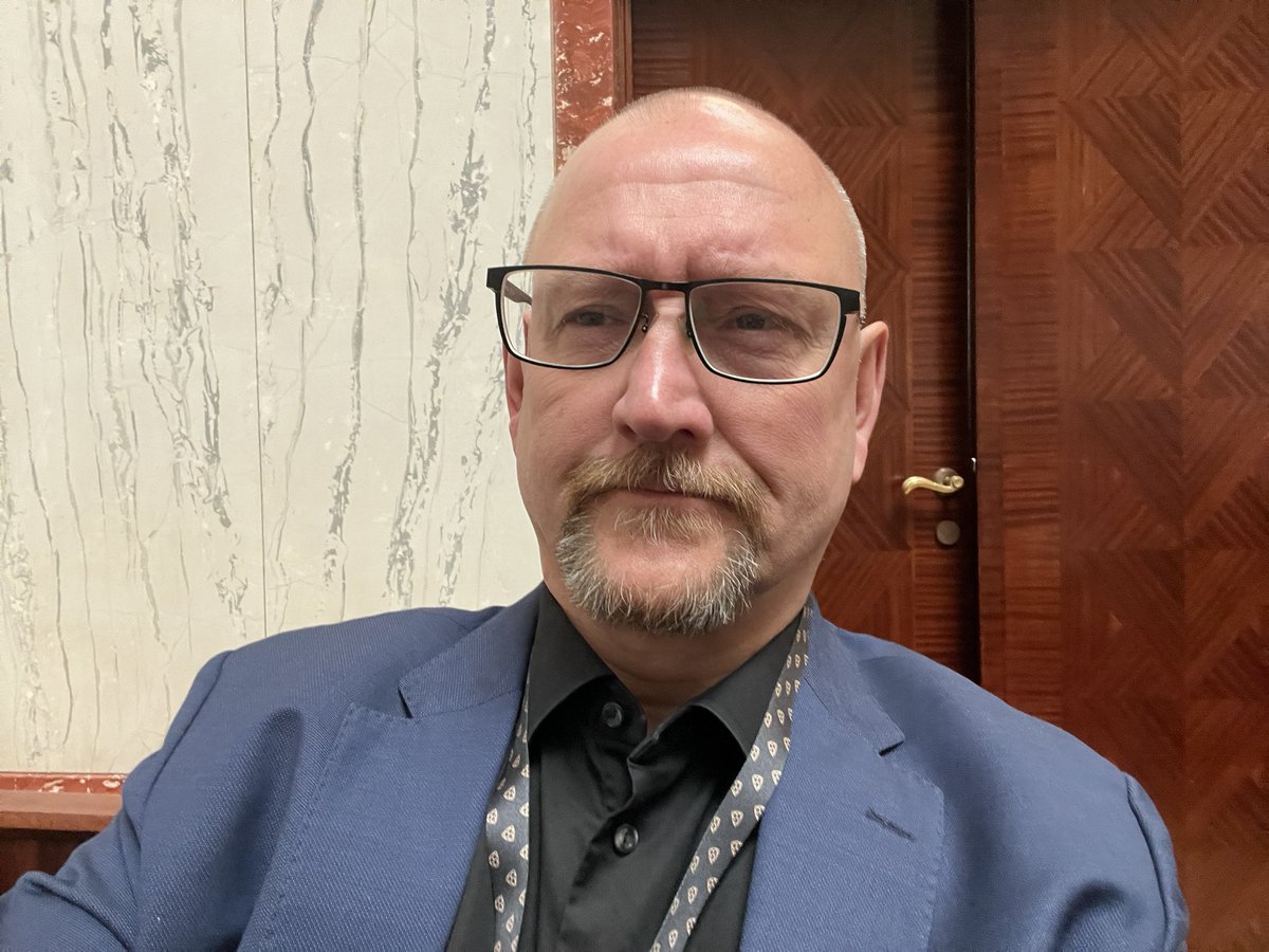 sim_indheritage's tweet photo. SIMs ordförande Roine Viklund deltar i konferensen European Steel and Coal Heritage, som hålls 10-11 april i Kattowice, Polen. Han kommer delta i ett panelsamtal om bildandet av TICCIH Europe. Nästan fullsatt i den imponerande parlamentsbyggnad. https://t.co/KNtmDqmYej