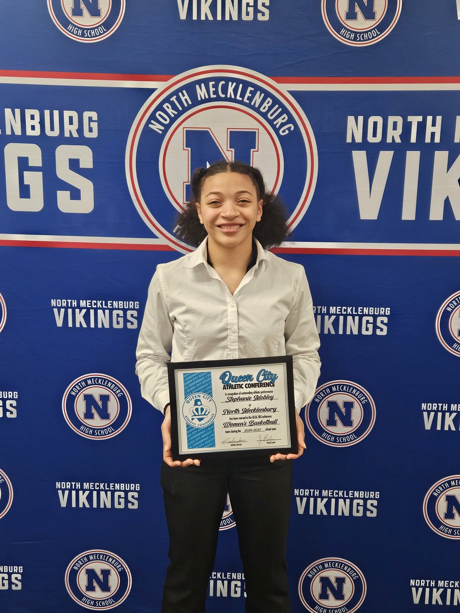 StephMobley2026's tweet photo. ALL GLORY TO GOD!! #scholarathlete #4.6GPA #coachsaward #allconferenceteam #alldistrict9team #northmeckwbb #ladyvikings #jrSZN https://t.co/8CdSZFQTS6