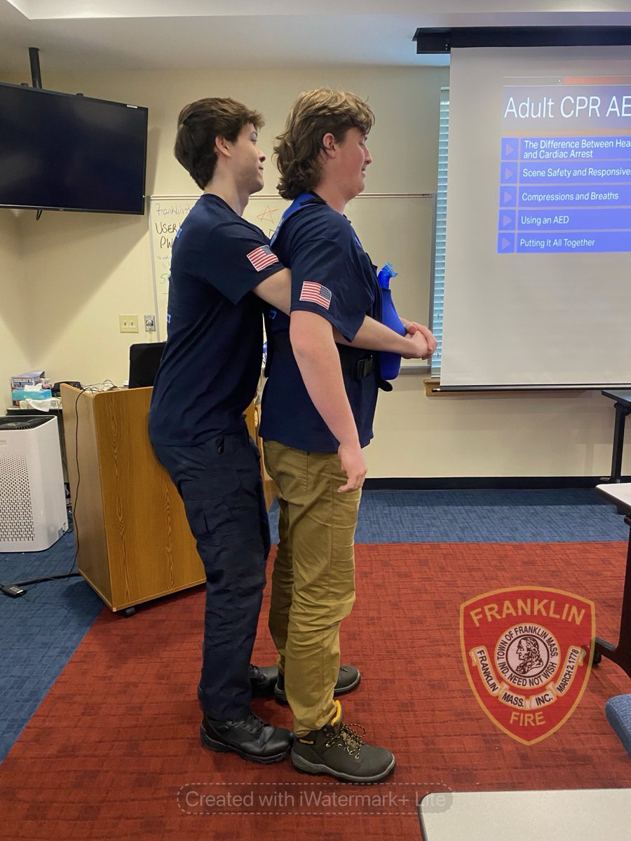 FranklinSafe's tweet photo. FHS Senior Project students learned the life saving techniques of CPR and the Heimlich maneuver.  These are life saving skills that will stay with them forever!! ❤️�� https://t.co/dC5A8lUbVC