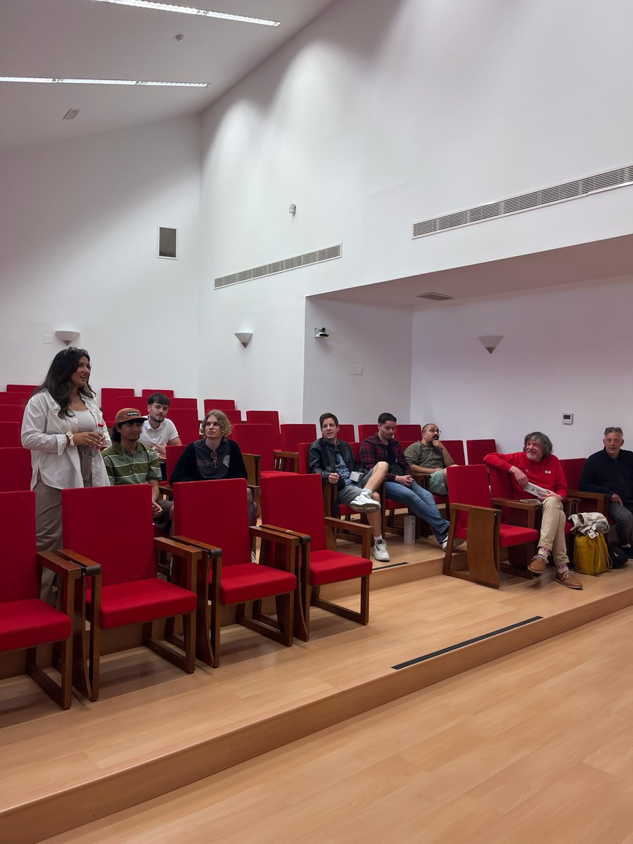 ErasmusFPTuring's tweet photo. 🇩🇪 8 students from Cologne just arrived in 🇪🇸 Málaga! They'll spend 5 weeks at CPIFP Alan Turing doing internships, gaining experience, and enjoying the sun ☀️🌊 Welcome to your Erasmus+ adventure! 🌍
#ErasmusPlus #VocationalTraining #Malaga https://t.co/DtjWEHJJMJ