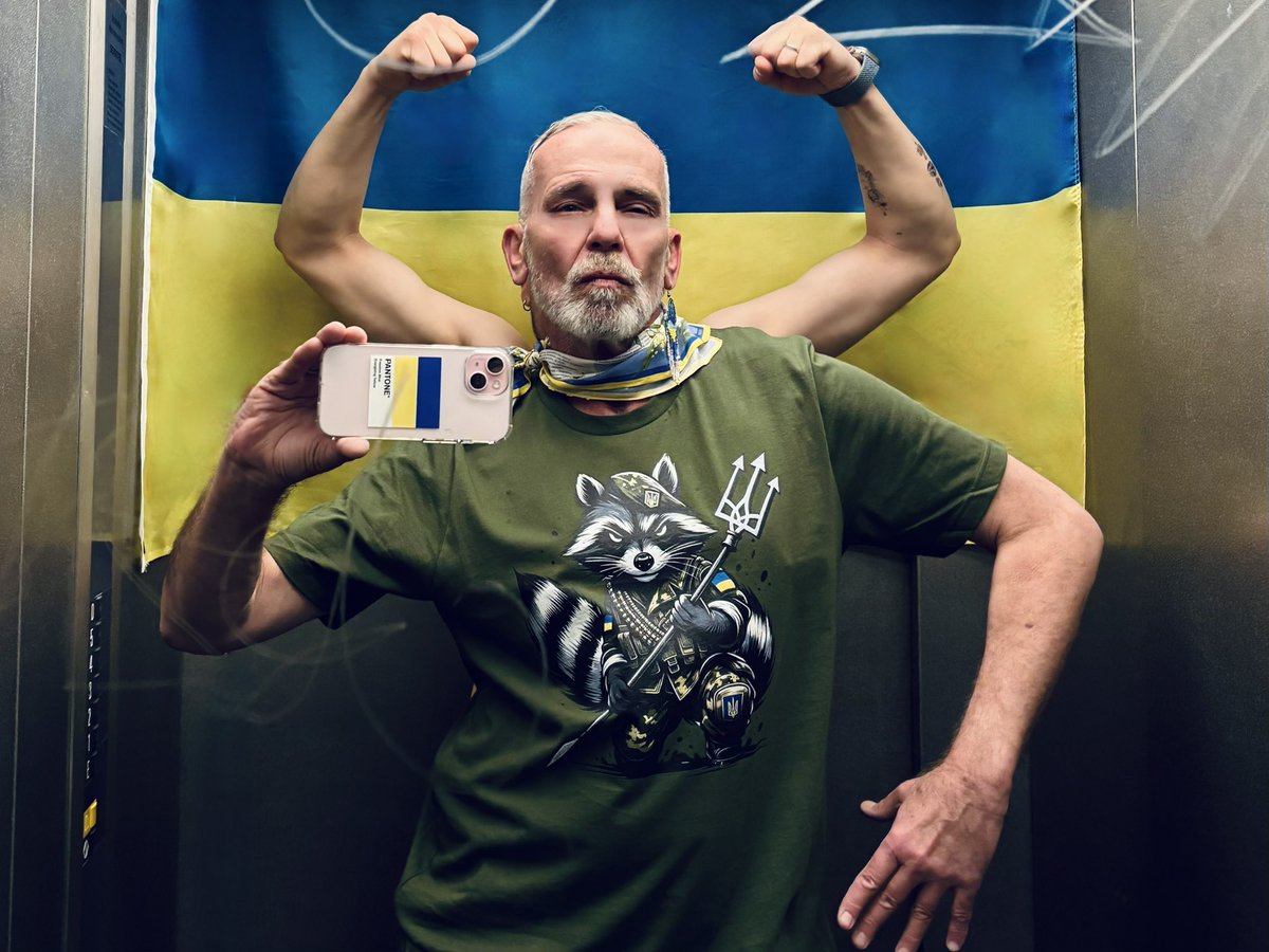 wilde_frank's tweet photo. #DonTMessWithUkraine #NeptuneRising #AnnaFromUkraine #ThePowerOfUkraine ๐ฑ๐ฆ๐บ๐ฆ๐ฆ๐ฑ https://t.co/7d5KZZp2eL