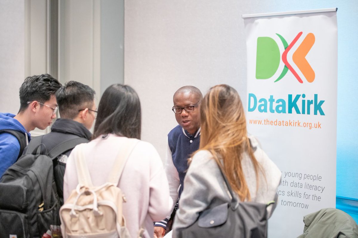 🚨 Deadline Extended! 🚨

Scottish AI startups &amp; scale-ups — apply now for a free exhibitor space at #DataFest2025!

✅ Showcase your innovations
✅ Grow your network
✅ Get seen in the AI ecosystem

📅 New deadline: 14 April
🔗 thedatalab.com/community-even…