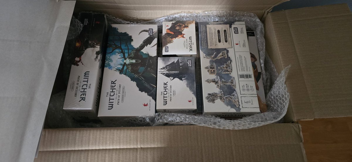 Cirilla____'s tweet image. #PathOfDestiny #Witcher
It has arrived! Thank you @go_on_board for this early Christmas gift.