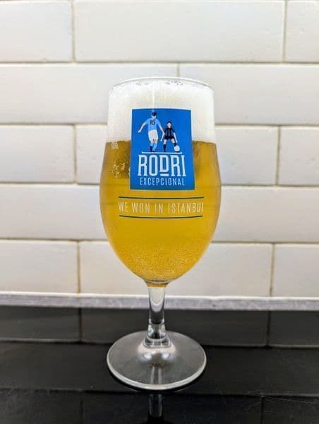 thegingerwig's tweet photo. Make mine a treble!

Grab your Rodri pint glass here https://t.co/5LDpvXTeet https://t.co/3Yl54Kk1nd