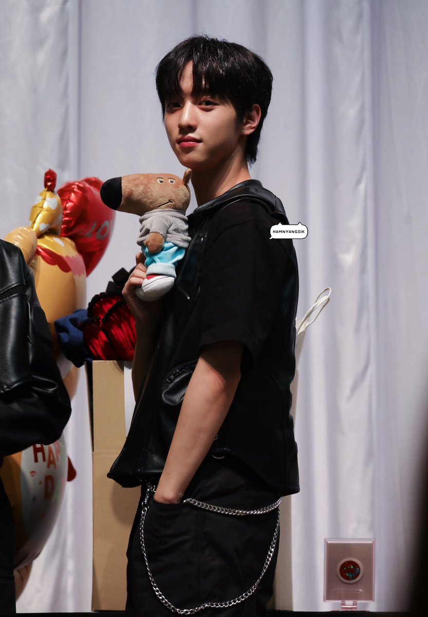 250410 =^..^= 

완전 chill guy

#YUJUN #유준 #XIKERS #싸이커스