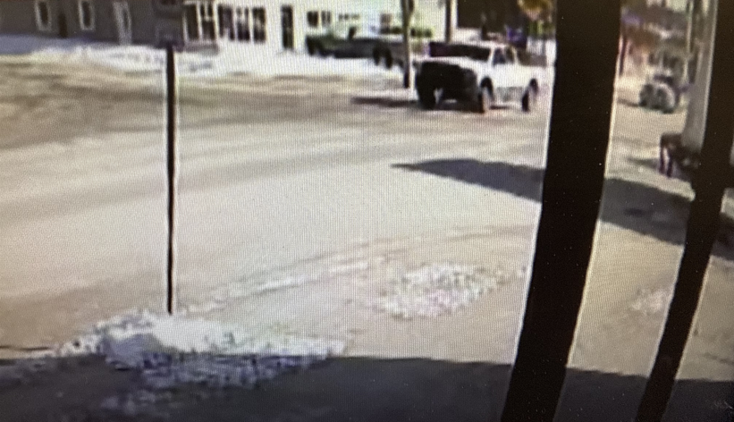 OPP_NER's tweet photo. (SUNRIDGE, ON) – Police are seeking the public’s assistance in identifying the driver of a vehicle.
On Wednesday April 9, 2025, #AlmaguinHighlandsOPP responded to an assault in a parking lot on Main Street, #Sunridge.
The driver of a white Ram pickup truck, with black accents and running boards had exited their vehicle and assaulted another individual, who received minor injuries.
The individual was described as:
• Male Caucasian
• Between 30-40 years-of-age
• Height between 6’2”-6”3”
• Light coloured hair, wearing a ball cap
• Having a salt and pepper colour goatee
Officers are seeking the public's assistance in identifying the individual and/or the owner of the white Ram pickup truck which has a partial plate of either “AJ” or “AT” at the beginning.
If anyone has any information regarding this investigation, please contact the OPP at 1-888-310-1122. Should you wish to remain anonymous, you may call Crime Stoppers at 1-800-222-8477 (TIPS) or submit information online at https://t.co/Em5U5Wjfc4 where you may be eligible to receive a cash reward of up to $2000. Ref.# E250427748. ^rl