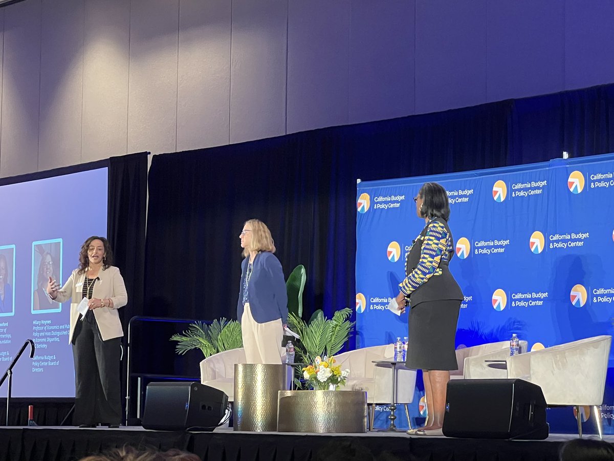 EndChildPovCA's tweet image. .@TiaOrr1111 opens @CalBudgetCenter #PolicyInsights: 

@seiucalifornia represented 750,000 workers from #Janitors to #ChildCare and we win by centering #workers