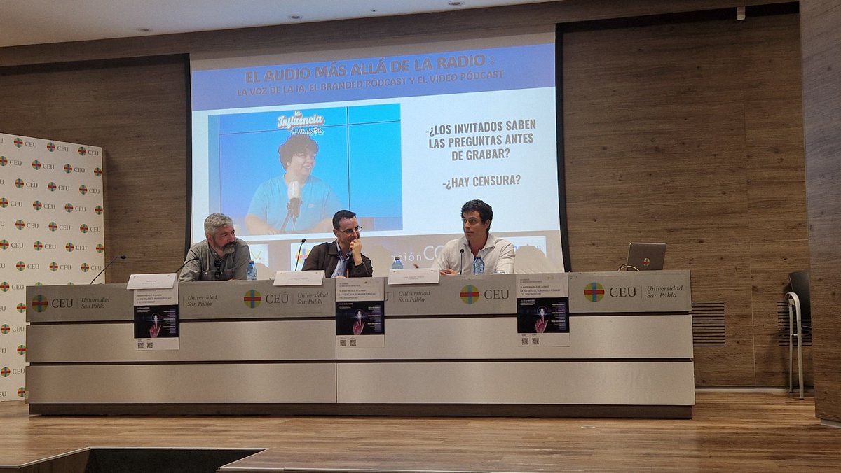 Fundación COPE (@fundacioncope) on Twitter photo #8JornadaInnovaRadio
<a href="/USPCEUHumYCom/">Humanidades I Universidad CEU San Pablo</a>
🔊 <a href="/nachopla95/">Nacho Pla Pérez</a> y <a href="/jagelado/">José Antonio Gelado</a> nos hablan de la importancia de las comunidades en el mundo del pódcast y cómo ha cambiado el formato para acercarlo a la Generación Z 🙋🏻♂️ #8JornadaInnovaRadio
<a href="/USPCEUHumYCom/">Humanidades I Universidad CEU San Pablo</a>
🔊 <a href="/nachopla95/">Nacho Pla Pérez</a> y <a href="/jagelado/">José Antonio Gelado</a> nos hablan de la importancia de las comunidades en el mundo del pódcast y cómo ha cambiado el formato para acercarlo a la Generación Z 🙋🏻♂️