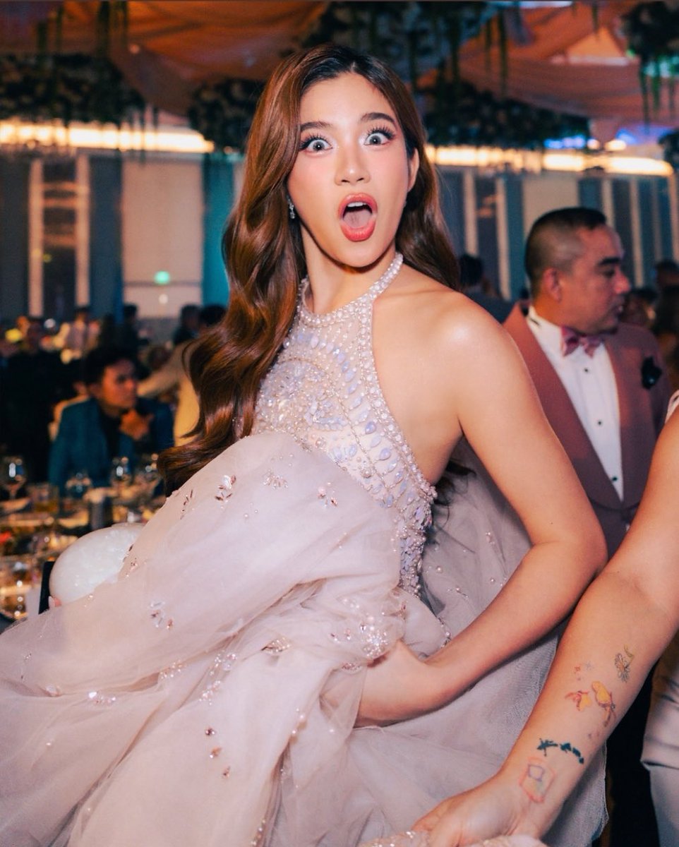 aiahsblue's tweet photo. HELLO?? SOBRANG PRETTY AND CUTE NAMAN 🩵

📸 @arcangel_24 https://t.co/mn203Lnom1