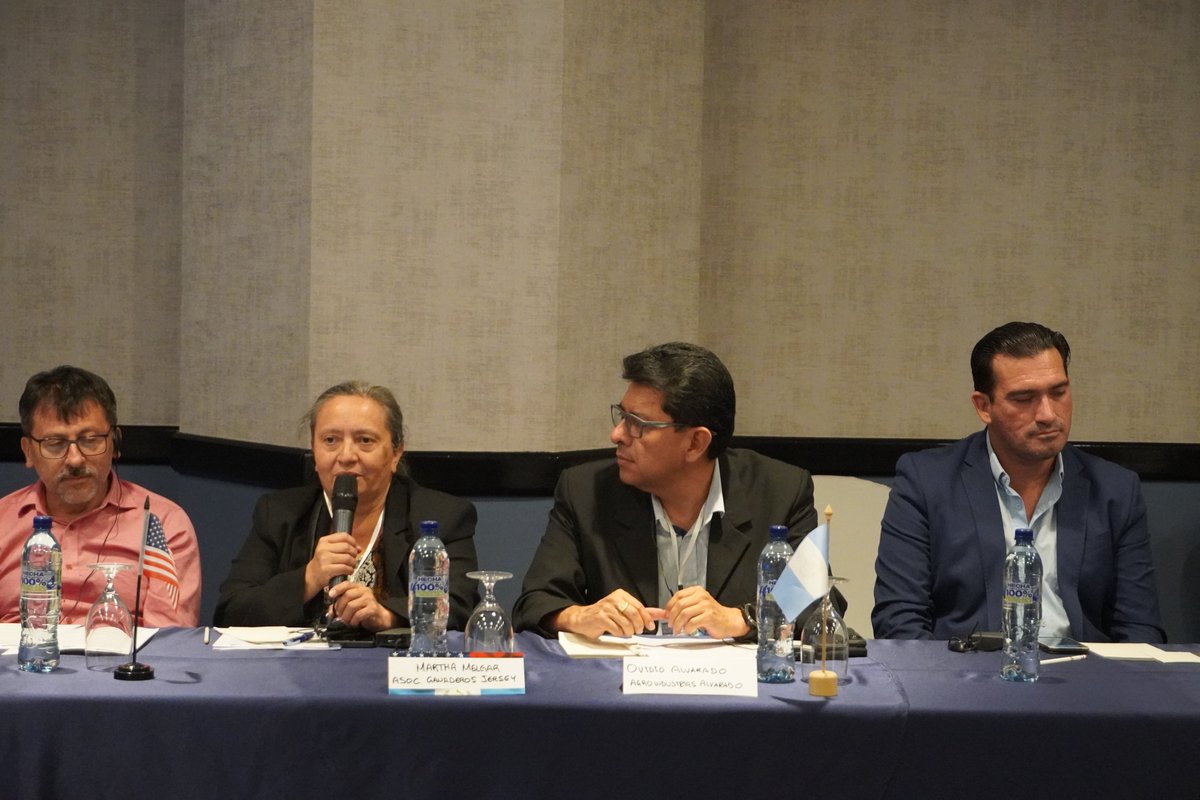 Asodelgt's tweet photo. ▶️Guatemala 🇬🇹se enfrenta al desafío de comer sano en las escuelas. En el país el consumo de leche y productos lácteos es de aproximadamente 75 litros por persona al año, lo que lo ubica entre los más bajos de Latinoamérica. https://t.co/C78N8Ji7Ot
