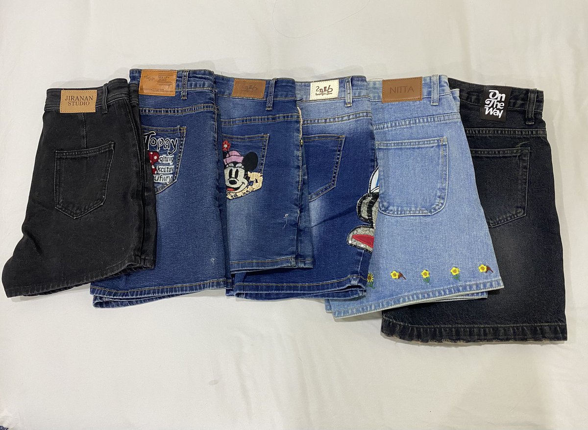 sflow1997's tweet photo. ส่งต่อกางเกงยีนส์ 
📦 ราคา : 80-150 ฿ ส่งฟรี‼️

#ส่งต่อเสื้อผ้ามือสอง #ส่งต่อเสื้อผ้ามือ2 #ส่งต่อกางเกงยีนส์ #กางเกงยีนส์ #เสื้อผ้ามือสองสภาพดี #โล๊ะตู้ #โล้ะตู้เสื้อผ้า #โล๊ะตู้เสื้อผ้ามือสอง https://t.co/h0bW9i8KS7