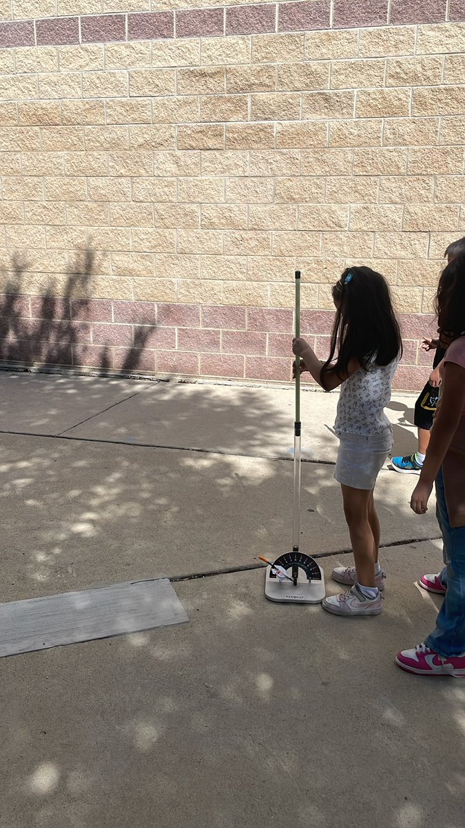 Aerospace Engineering and rockets. Learning how thrust makes our rockets soar into space! <a href="/NISDMichael/">Michael Elementary</a> <a href="/NISDSTEMLabs/">NISD STEM Labs</a>