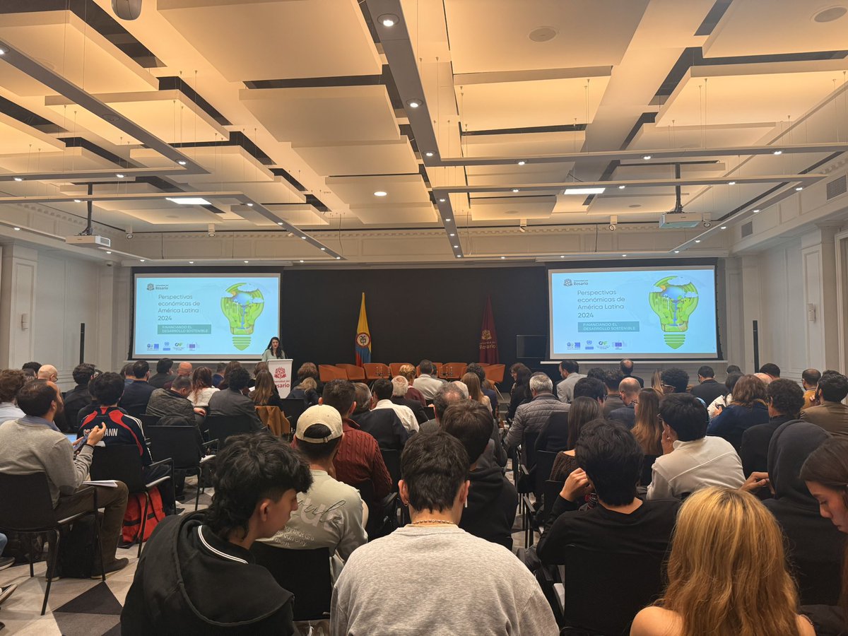 Hoy presentamos en Bogotá 🇨🇴 el informe Perspectivas Económicas de América Latina #LEO2024, junto a @OCDEdev, <a href="/cepal_onu/">CEPAL</a>, <a href="/UEenColombia/">Unión Europea en Colombia 🇪🇺</a> en <a href="/URosario/">URosario</a>.

Participan <a href="/aleboterob/">Alejandra Botero Barco</a>, gerente de Planeación e Impacto al Desarrollo, y Diego Barril, economista principal de la Dirección de