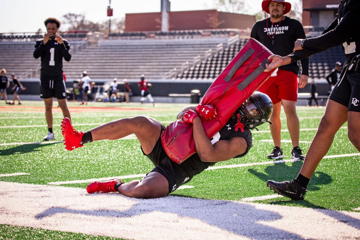 Davidson Football (@davidsonfb) on Twitter photo ๐ก๐ฒ๐-๐๐ผ๐ผ๐ธ โ๐๐ฎ๐๐ ๐ฆ๐ฒ๐ ๐๐ผ ๐๐ผ๐๐ ๐๐ป๐ป๐๐ฎ๐น ๐ฆ๐ฝ๐ฟ๐ถ๐ป๐ด ๐๐ฎ๐บ๐ฒ ๐ฆ๐ฎ๐๐๐ฟ๐ฑ๐ฎ๐
๐ - Davidson, N.C.
๐๏ธ - <a href="/DavidsonCollege/">Davidson College</a> Stadium
โ๏ธ - 6:00 PM
PREVIEW - bit.ly/3YrxhIp ๐ก๐ฒ๐-๐๐ผ๐ผ๐ธ โ๐๐ฎ๐๐ ๐ฆ๐ฒ๐ ๐๐ผ ๐๐ผ๐๐ ๐๐ป๐ป๐๐ฎ๐น ๐ฆ๐ฝ๐ฟ๐ถ๐ป๐ด ๐๐ฎ๐บ๐ฒ ๐ฆ๐ฎ๐๐๐ฟ๐ฑ๐ฎ๐
๐ - Davidson, N.C.
๐๏ธ - <a href="/DavidsonCollege/">Davidson College</a> Stadium
โ๏ธ - 6:00 PM
PREVIEW - bit.ly/3YrxhIp