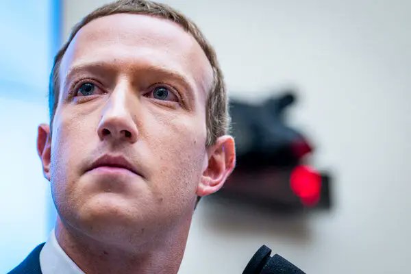 nextnews's tweet photo. 🔥THE FACEBOOK BOMBSHELL THEY TRIED TO BURY🔥
 Zuckerberg. China. Censorship. Whistleblowers. TREASON.
 This isn’t just about data. This is about BETRAYAL at the highest level.
 A thread so dangerous, Facebook tried to kill it in court.
 READ EVERY WORD. 👇
 1/12 https://t.co/lR2yE4IhpV