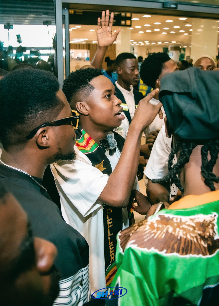 SHAXIGHANA's tweet photo. Shaxi x Nigeria 🇳🇬🤝🇬🇭
Today, we had the pleasure of welcoming the amazing Nigerian streamer, @peller089 , to Ghana! Big moves loading... stay tuned! 🚗💨 #Shaxi #PellerInGhana #shaxipeller @_madeinghana_ @shattawalegh https://t.co/gemVHJvsb6