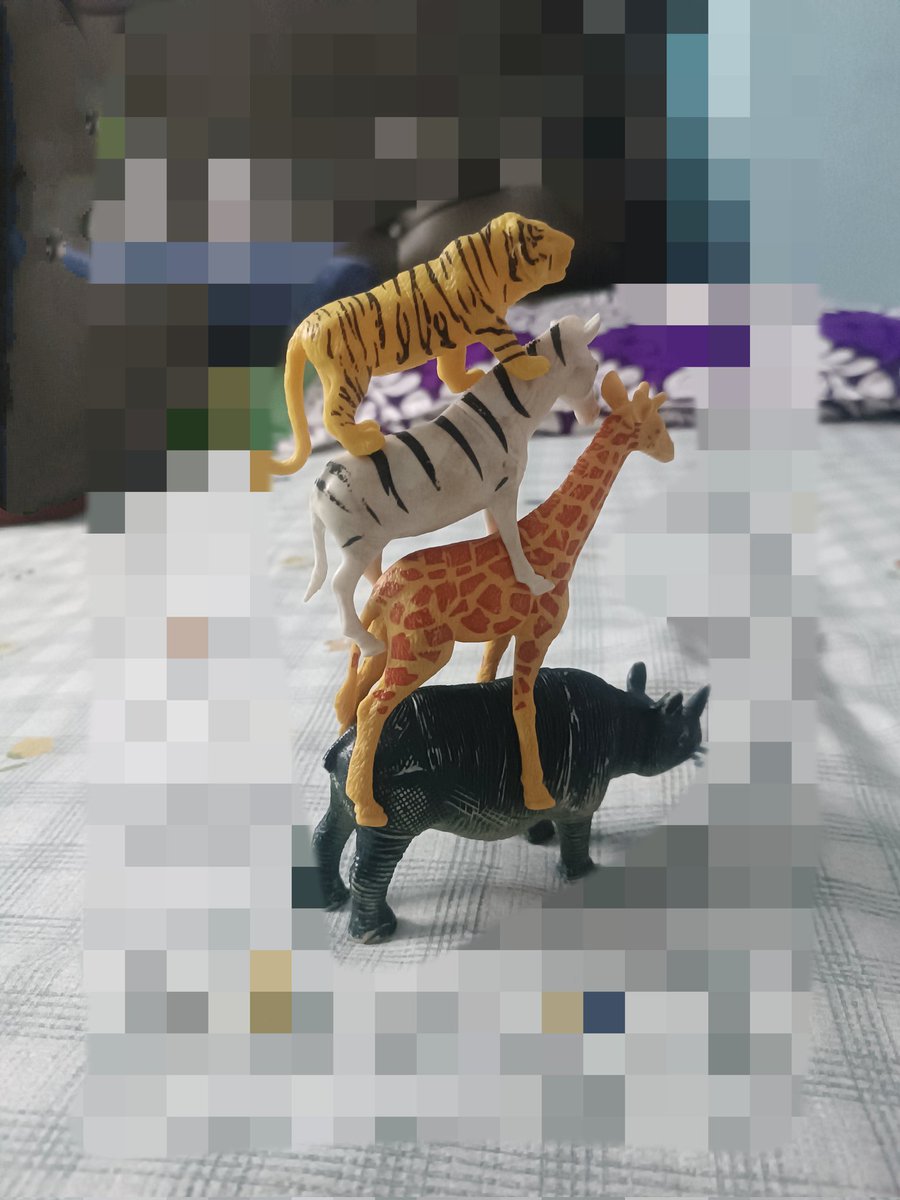 sabk0's tweet image. We humans have a lot to learn from animals.
 Why can't we live together like they do?
We humans, known as the most intelligent creatures, should learn to be sociable.
#Unityindiversity #Diversityisessential #besocial 
🥴🥴🥴