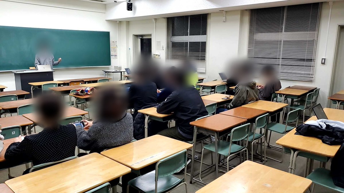 Robohan_shinkan's tweet photo. 初回の活動説明会を実施しました！
ご参加いただいた新入生の方、ありがとうございました！

次回は4/15(火)18:30  から
同じく共通棟C104で説明会を行います。

ぜひご参加ください！！ https://t.co/FqY8tPzaWP