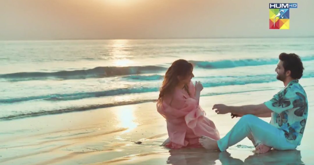 its__tisha's tweet photo. SIR TALHA AHMED ON HIS KNEES FOR ROSHI 
I need to process this 😭🤍😭🤍😭 #MeemSeMohabbat https://t.co/H0aZ8zungi