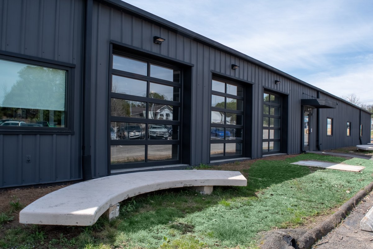 eclipsebbuilder's tweet image. The big reveal is here! We’re incredibly proud to have transformed Keystone Solutions’ new headquarters in Cleveland, TN, from its original warehouse into this amazing space! It’s been an exciting journey for our team, and we’re thrilled to see the final result.