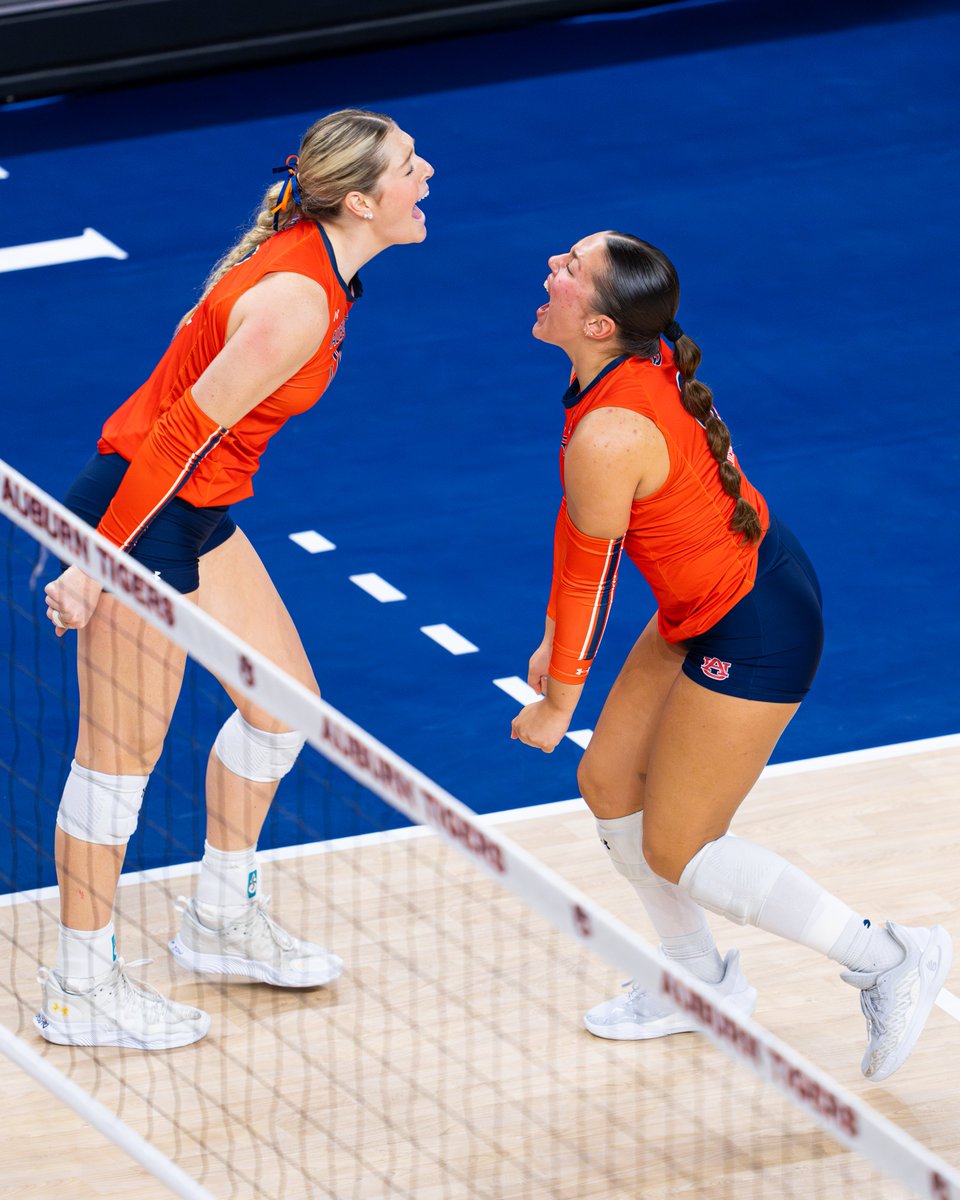 Happy Birthday to our own Grace Havlicek! 🥳🎂

#WarEagle x <a href="/AuburnTigers/">Auburn Tigers</a>