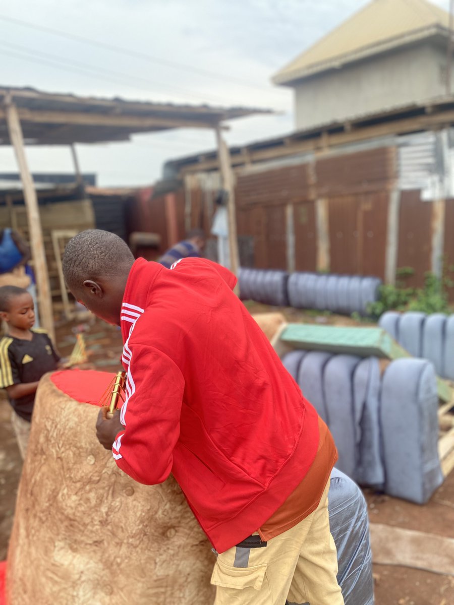 DBilliionaire_'s tweet photo. 90 % ready 😊
#BillionaireCarpenter
#Christall https://t.co/E5LIYZIZhA