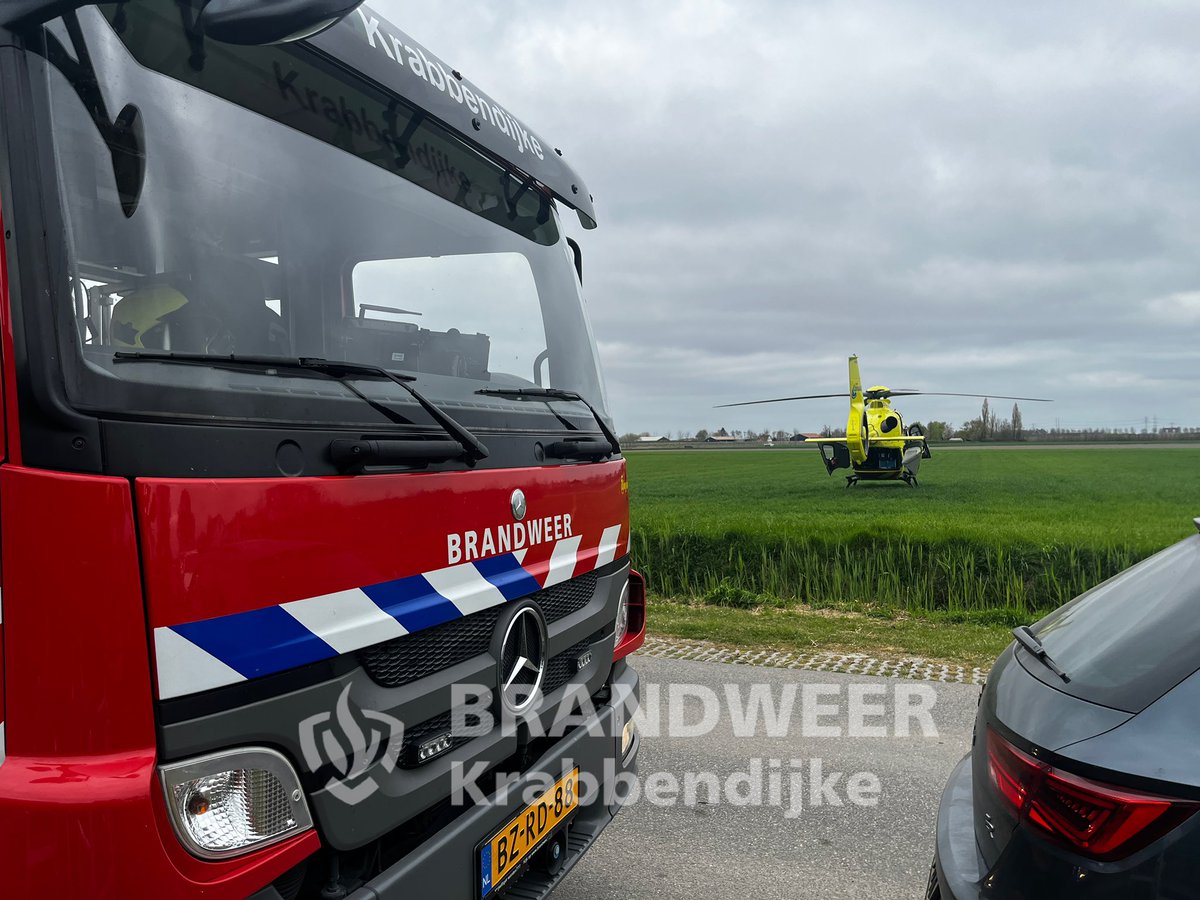 Persoon bevrijd na ongeval met tractortje op Waarde