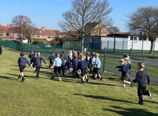 GCPSReception's tweet image. Reception amazed us with their running for the Active mile today  @GCPS_PE 🏃