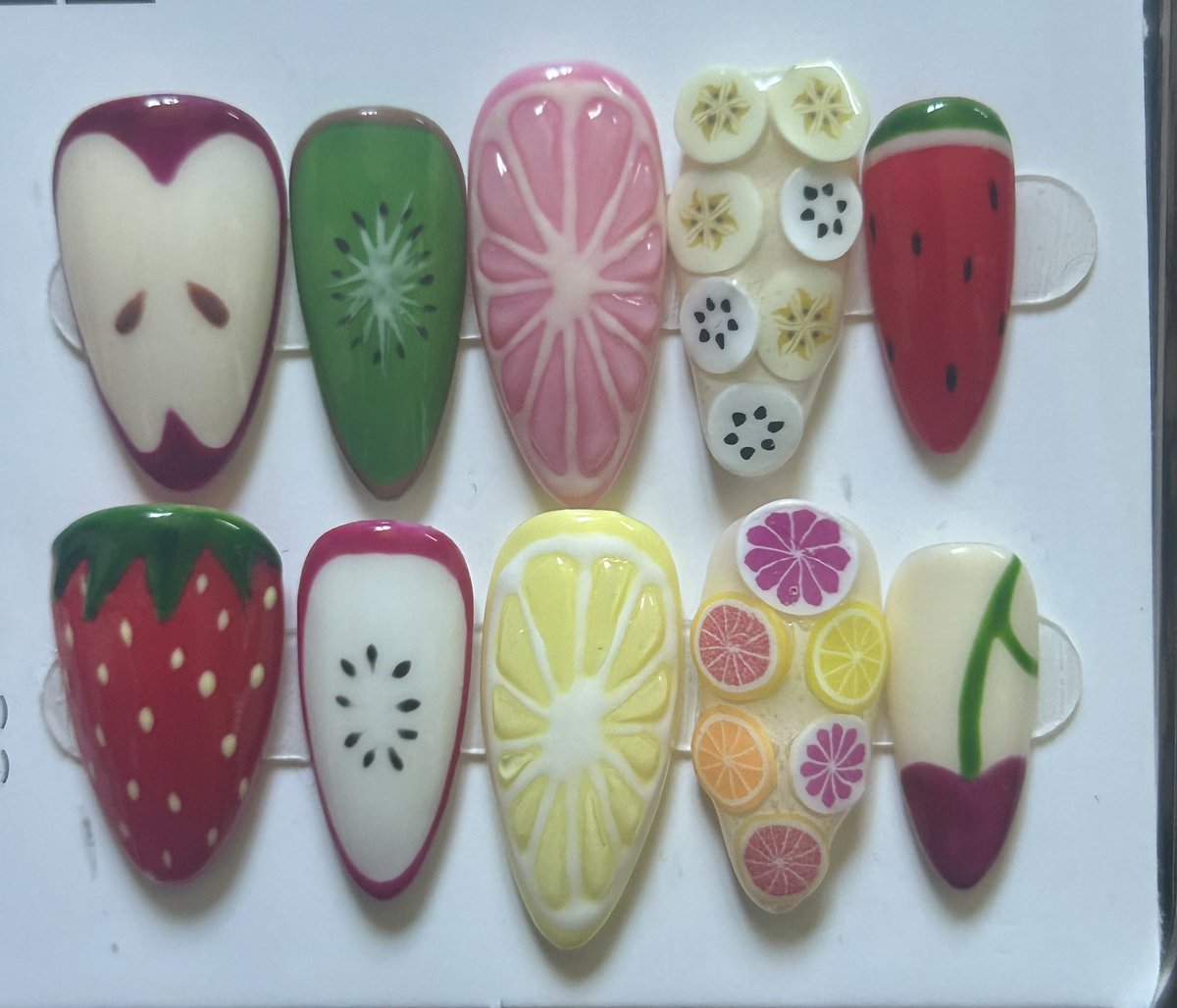 fadedyuta's tweet image. #firstfruit nails DONE

i fear i fucking cooked