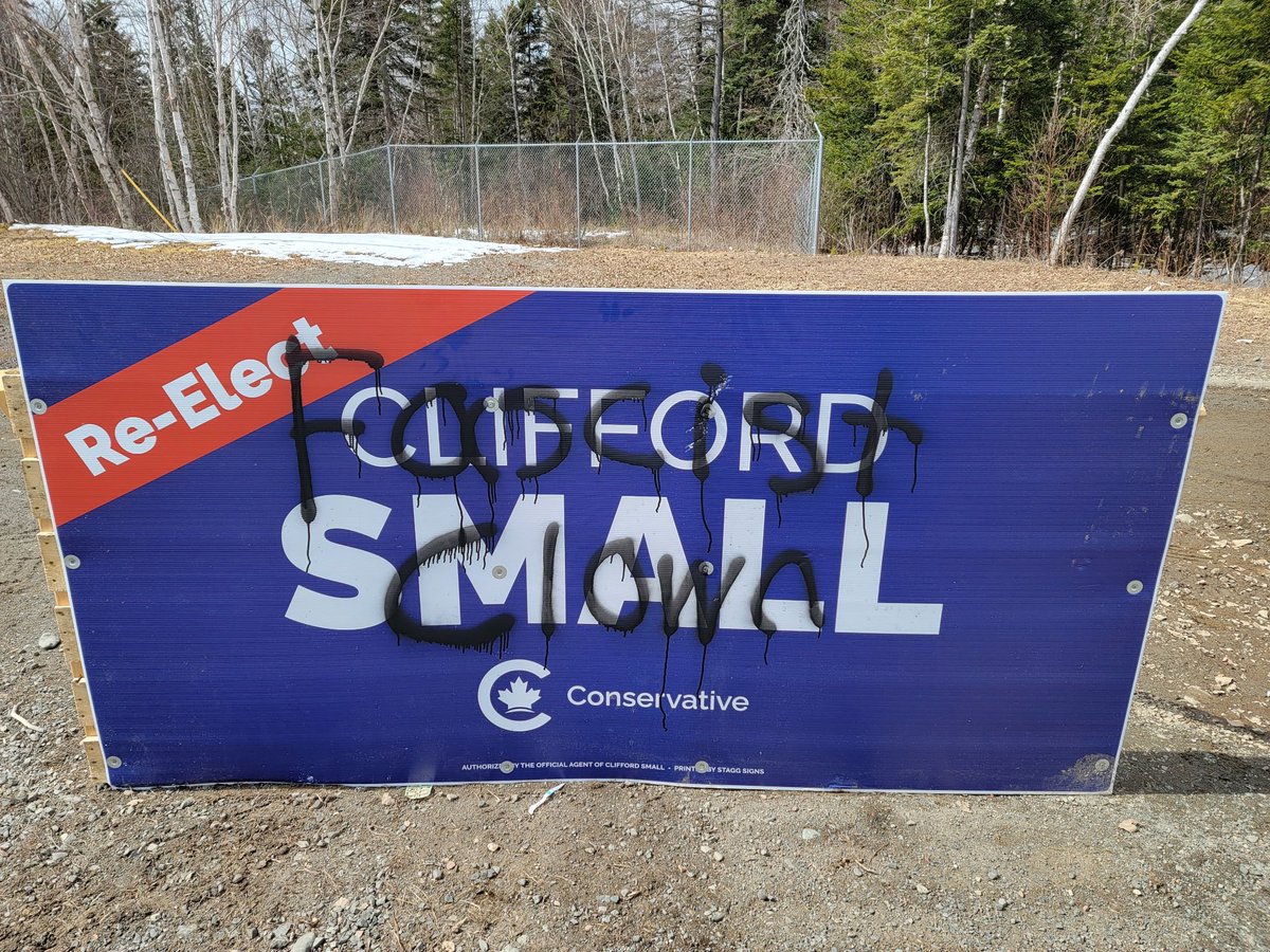 Clifford Small tweet media