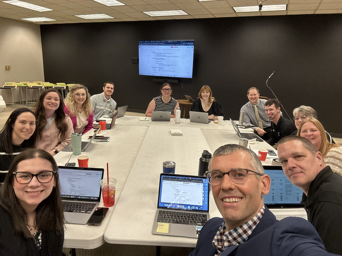 SiouxlandCAPS's tweet image. We are so excited to have the @NetworkCAPS join us today and tomorrow! Starting off with our Instructor Networking meeting. #BetterTogether