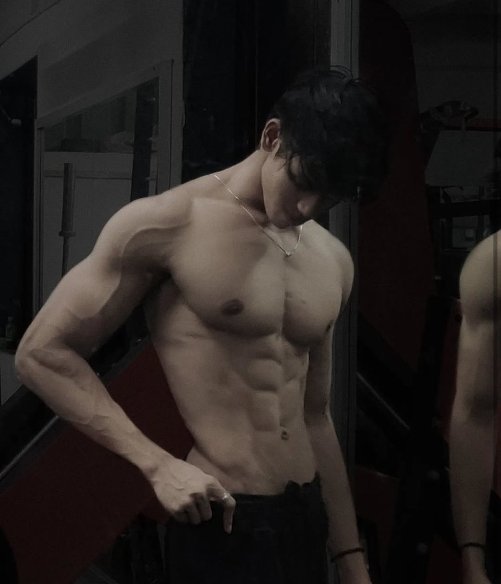 Lopr_23's tweet photo. YEONJUN 🥀

Dispuesto a complacerte en lo que desees. 🕋

#Sexrol #Chathot https://t.co/NfO4htVETk