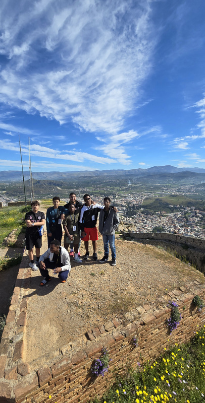 MountToday's tweet image. #ThrowBackThrusday 📸Our travel group last Easter break in Greece. This year, our JHS travel group is heading to Costa Rica🇨🇷, and our HS travel group is heading to Peru🇵🇪. Stay tuned…#WorldTravel #BeyondTheClassroom 🌎🗺️🧭✈️