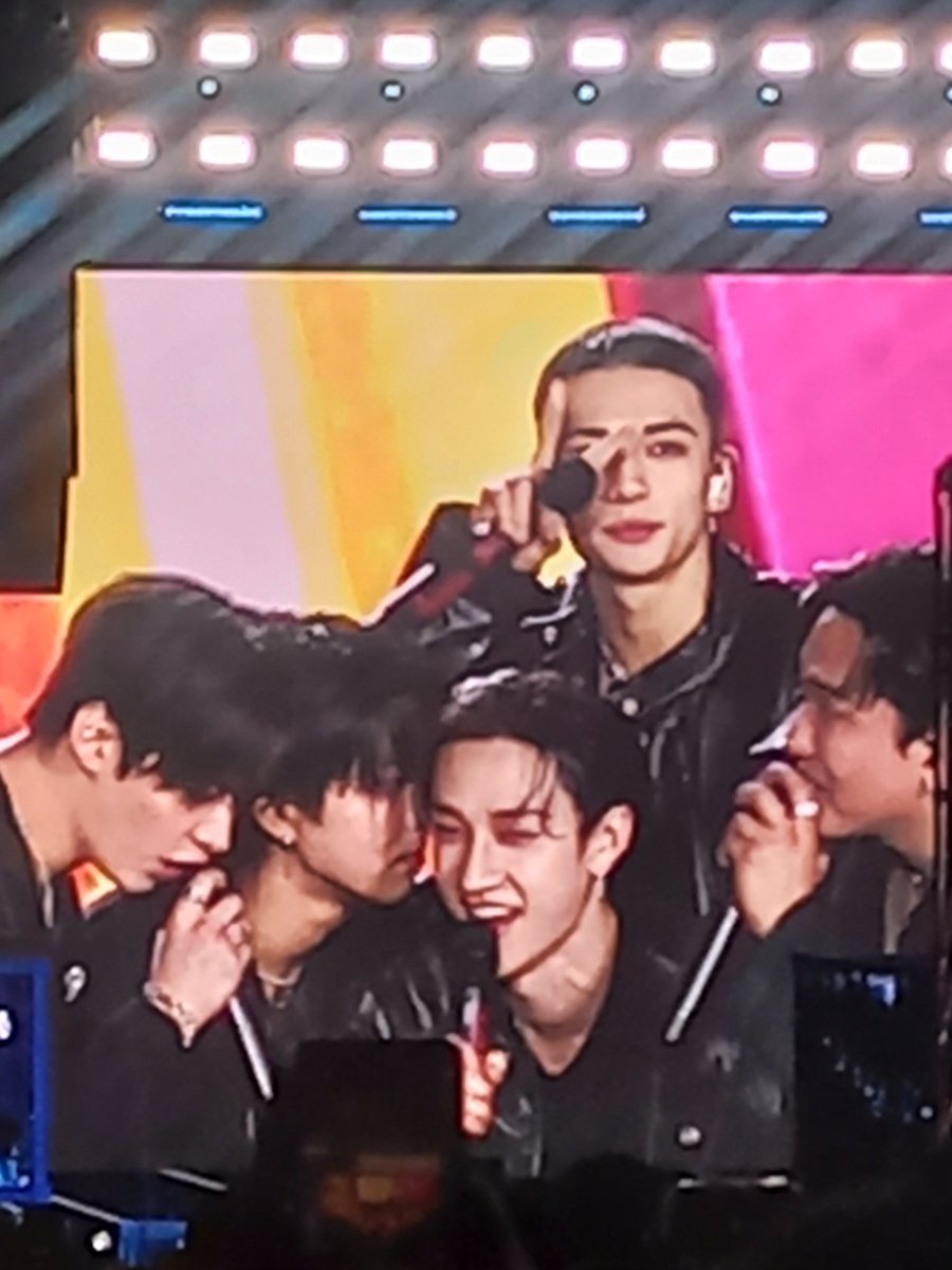 halfchanshine's tweet photo. Quero voltar para lá 😭❤️ https://t.co/0rmTqn99Y8