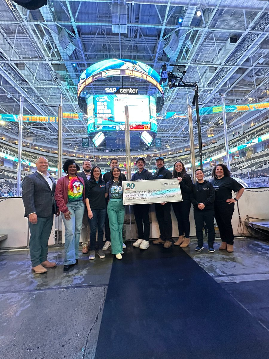 #ThankfulThursday Big thanks to @SJScommunity and their program partners --  Our team joined the 𝙂𝙤𝙖𝙡𝙨 𝙛𝙤𝙧 𝙆𝙞𝙙𝙨 𝘾𝙚𝙡𝙚𝙗𝙧𝙖𝙩𝙞𝙤𝙣 𝙉𝙞𝙜𝙝𝙩 at SAP Center. Grateful to be part of a program that’s raised $196K for local nonprofits! #grateful #supportGMCH
