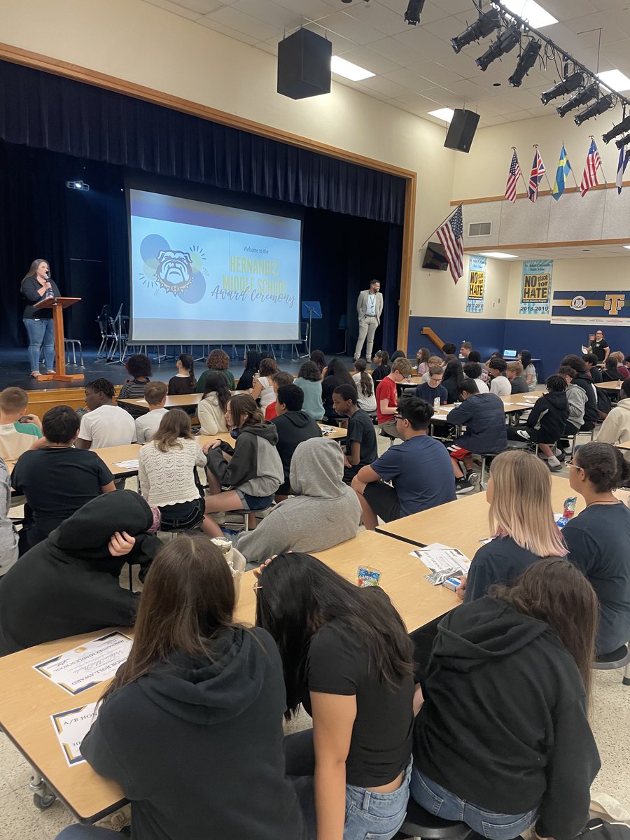 HernandezMS tweet media