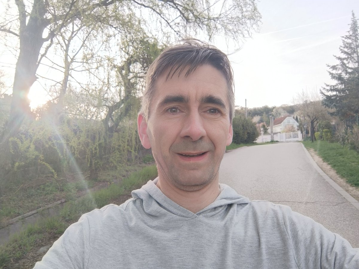 AttilaTurzo's tweet photo. 155th running. 155. futás https://t.co/wG1FrInqI0