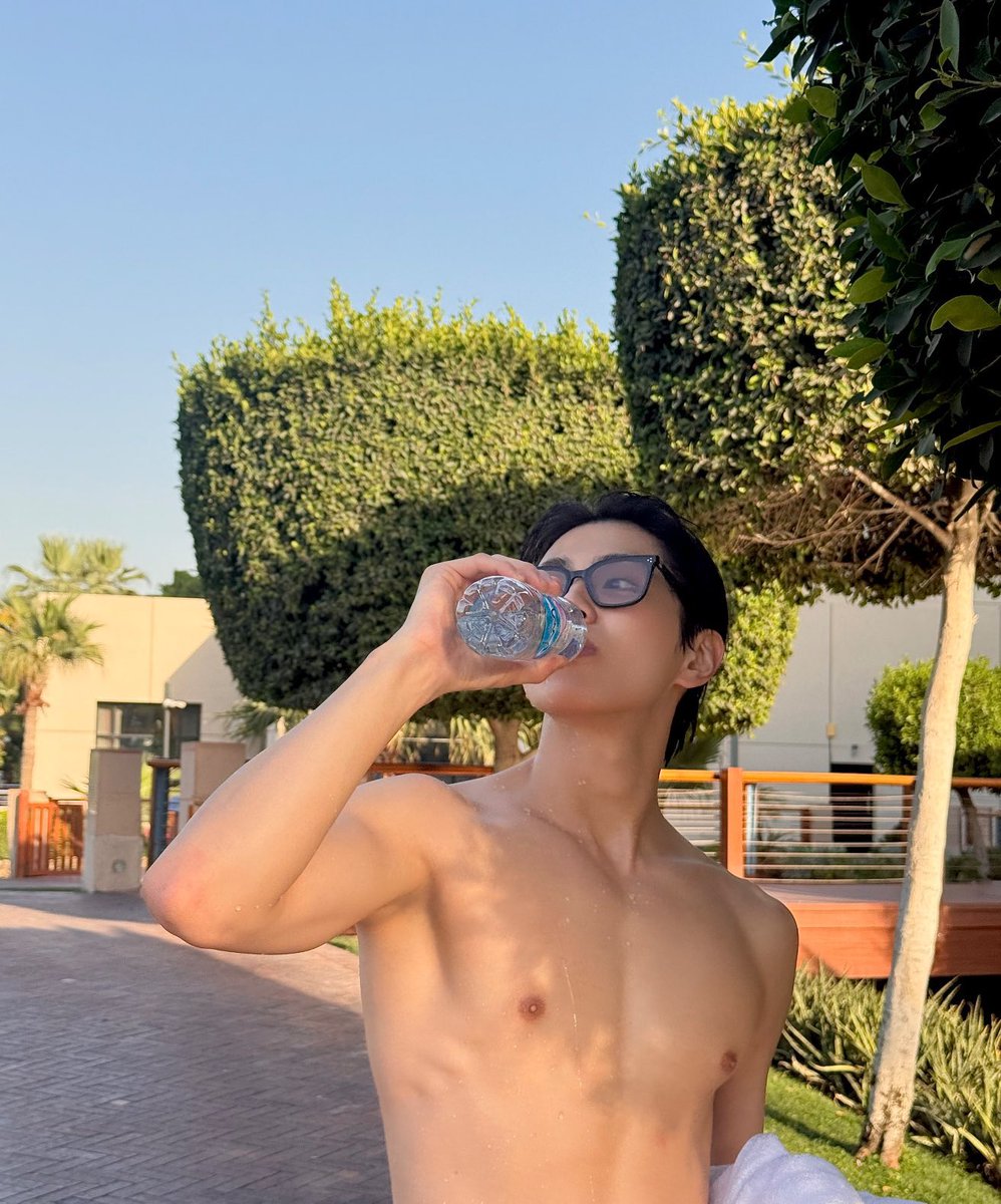 babylonjae's tweet image. 250410 #YONGHEE #CIX #chest #armpit