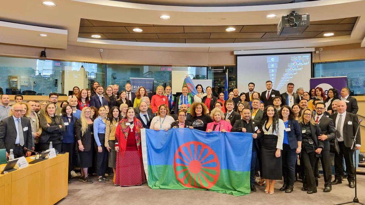 UNHumanRightsEU's tweet photo. This week, @UNHumanRightsEU joined the #RomaWeek panel in @Europarl_EN on addressing structural challenges for Roma women's political participation.
The Office contributes to the EU Anti-Racism Strategy and national policies, incl. on violence against Roma women and data. https://t.co/u3r93vulCN