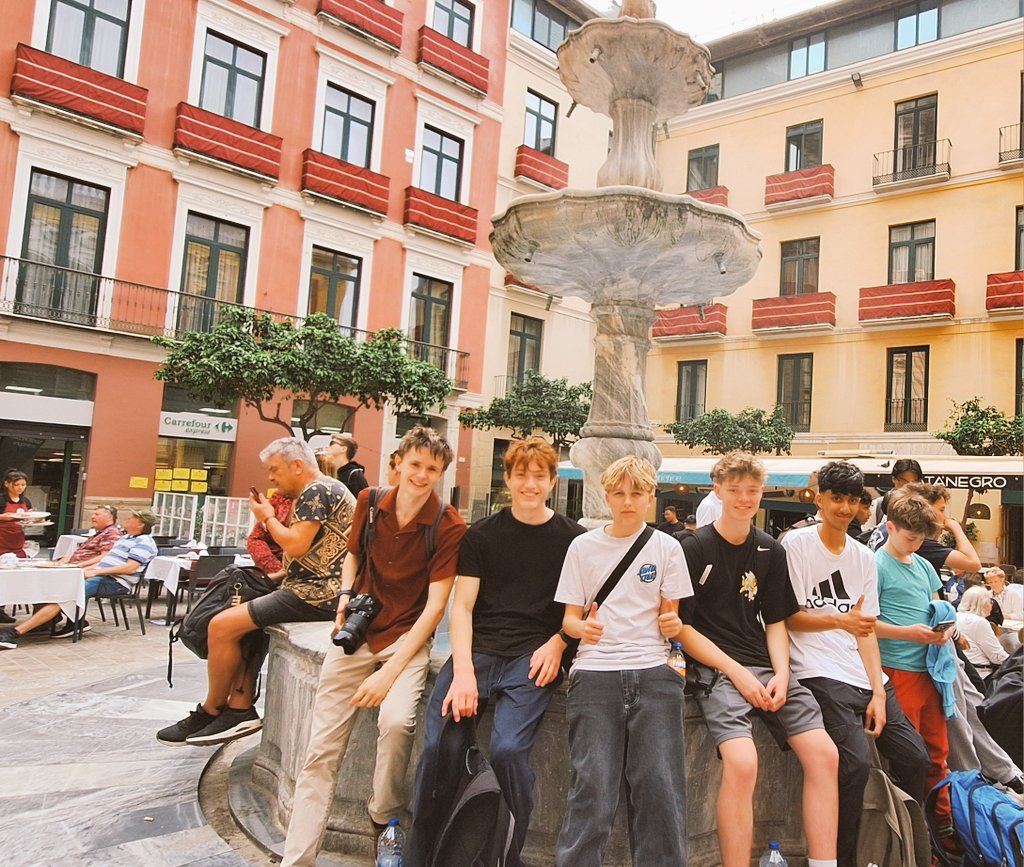 Spanish Turing House School tweet media