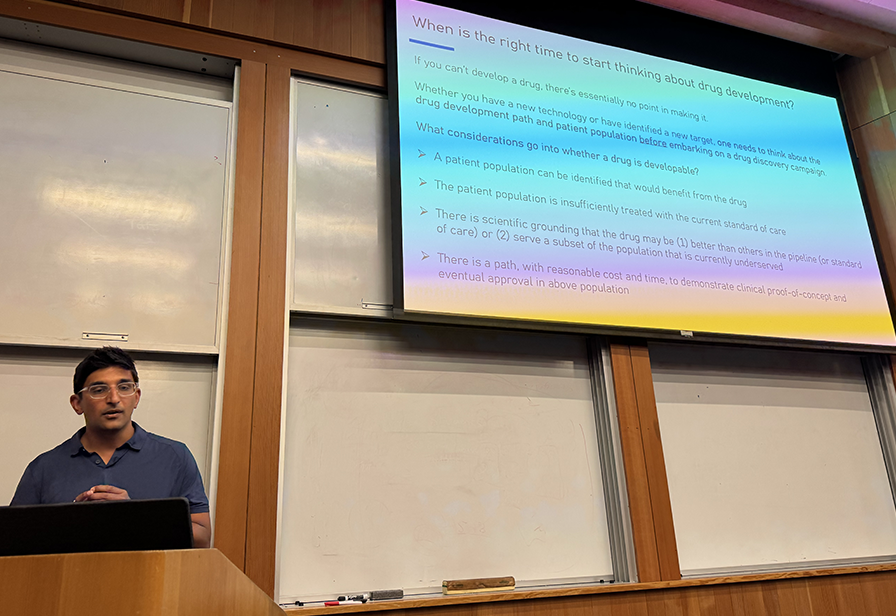 Rapé Lab (@rapelab) on Twitter photo One of the best things of teaching (and doing research) at <a href="/UCBerkeley/">UC Berkeley</a> is our environment. Huge thanks to Arnav Metha of The Column Group, who taught our <a href="/MTI_Berkeley/">Molecular Therapeutics Initiative</a> grad students the ins and out of clinical trials! One of the best things of teaching (and doing research) at <a href="/UCBerkeley/">UC Berkeley</a> is our environment. Huge thanks to Arnav Metha of The Column Group, who taught our <a href="/MTI_Berkeley/">Molecular Therapeutics Initiative</a> grad students the ins and out of clinical trials!