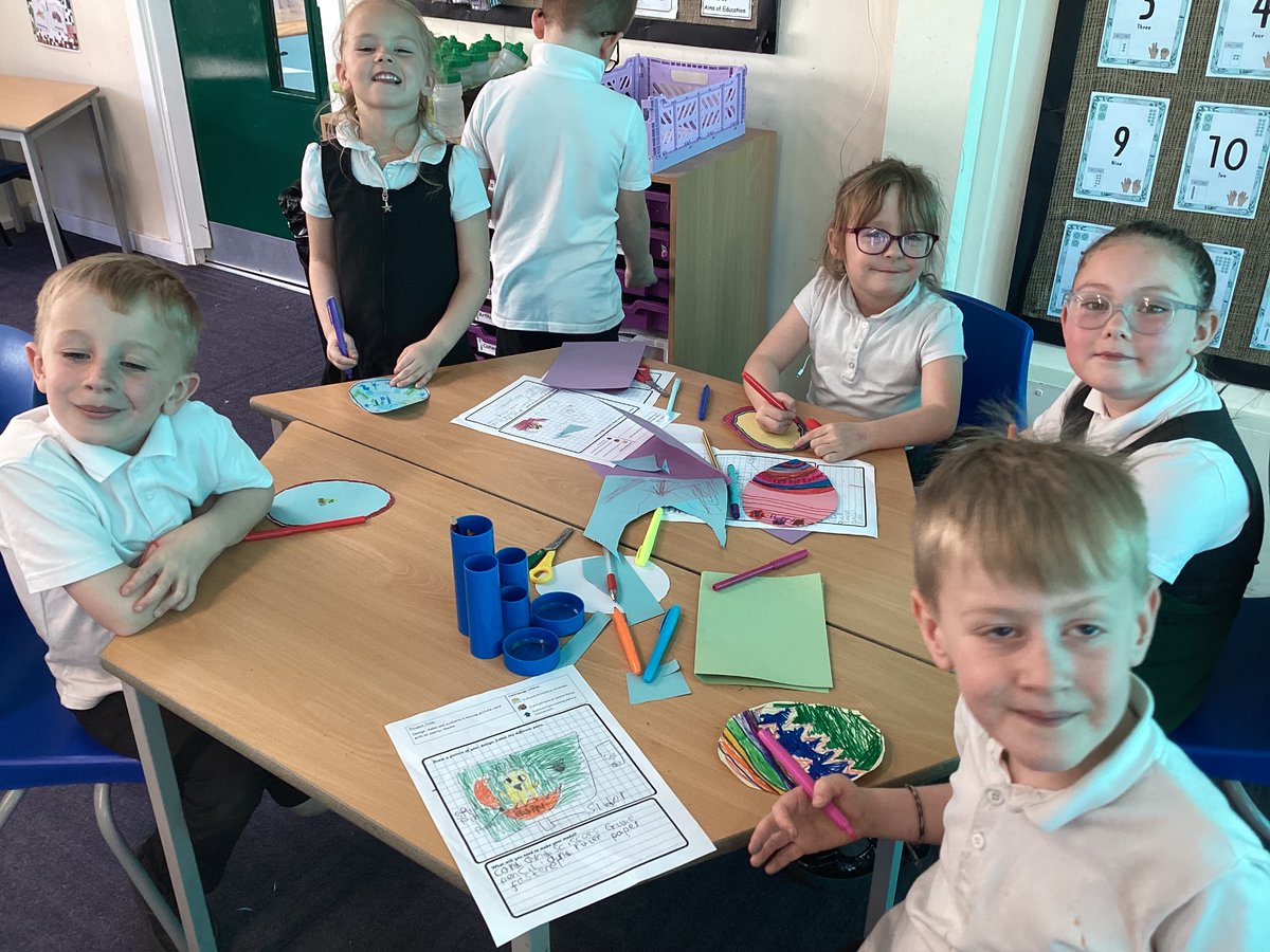 BaderPrimary's tweet photo. Y1/2B have started to create their DT moving picture project this afternoon. They will complete their Easter cards tomorrow and add their lever and/or slider mechanism to make their picture move. #BaderDT #RRSarticle31 https://t.co/KYMPVt3WIK